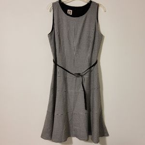 Anne Klein Black/White  Houndstooth Sleeveless Fit & Flare Crew Neckline Size 10